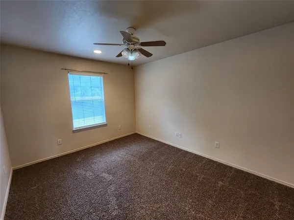 $1,550 | 3025 Pueblo Trail, Lake Worth, TX 76135
