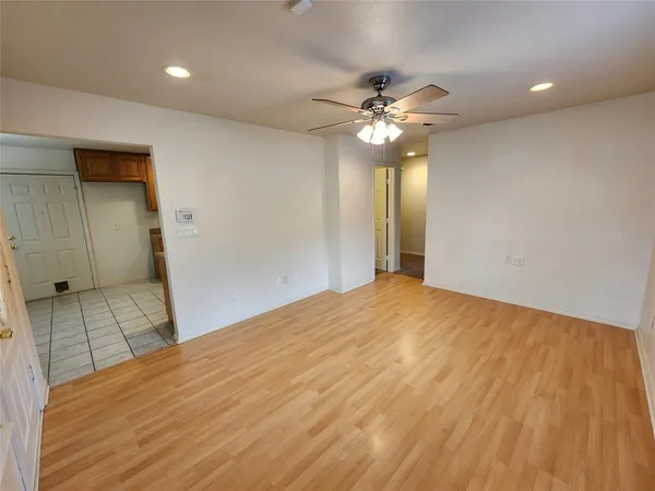 $1,550 | 3025 Pueblo Trail, Lake Worth, TX 76135