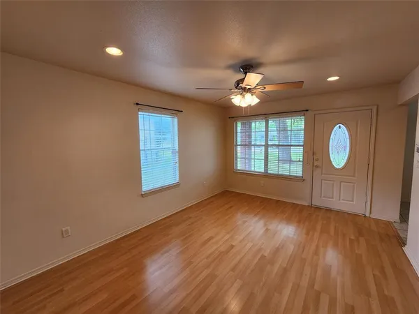 $1,550 | 3025 Pueblo Trail, Lake Worth, TX 76135