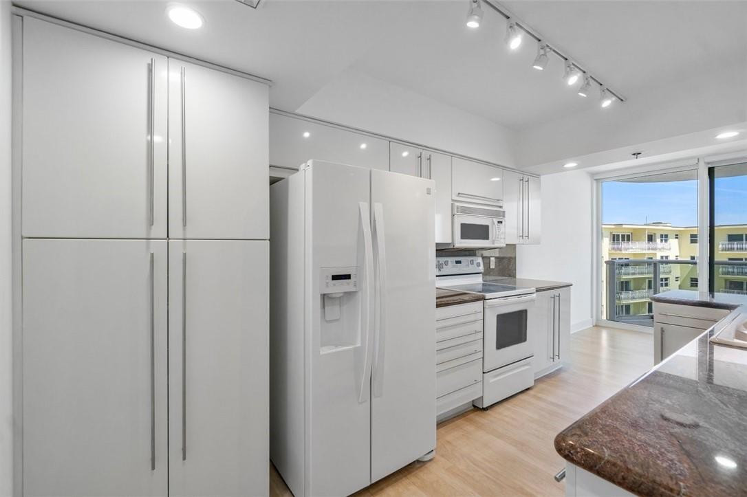 350 South Ocean Boulevard, Unit 5D Boca Raton, FL 33432 - Photo 11 of 35 Photo 11