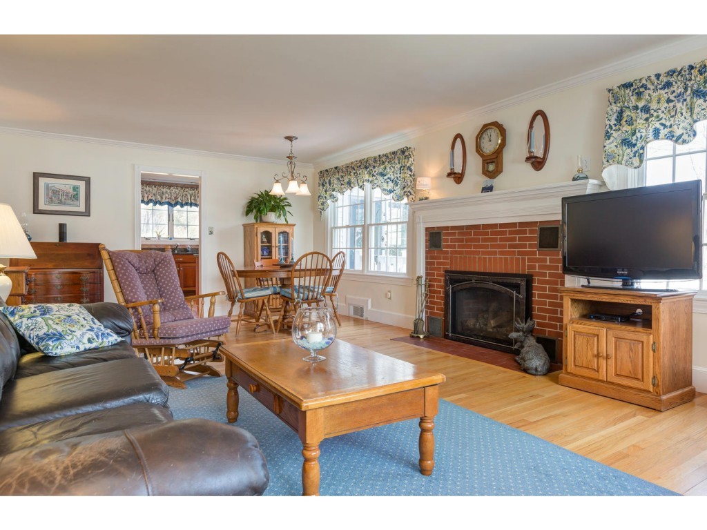 166 Chadbourne Ridge Road Waterboro, ME 04030 - Photo 12 of 33