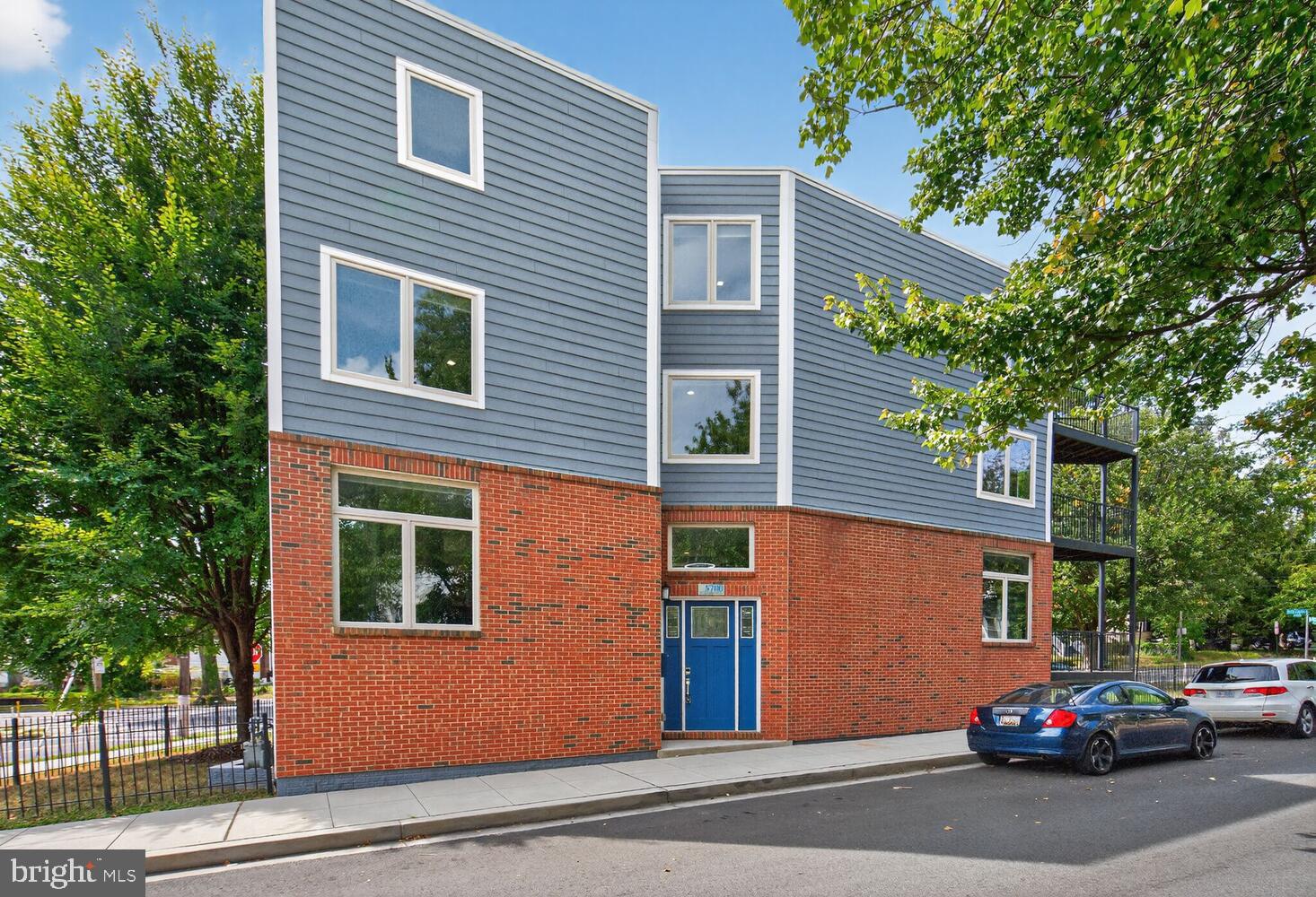 5700 Blair Road Northeast Washington, DC 20011 - Photo 44 of 47 a building view