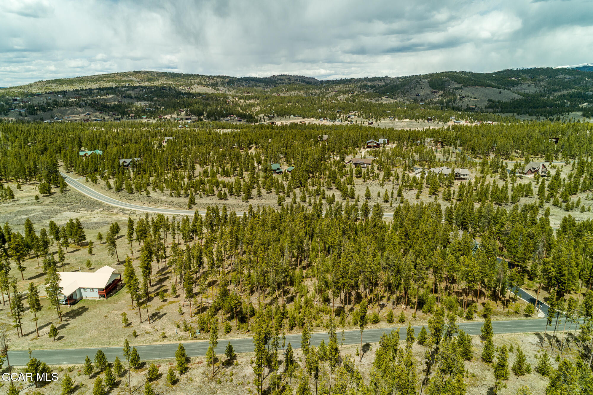 320 Mountain Peak Road Tabernash, CO 80478 - Photo 11 of 26 320MTNPEAK_SM-1