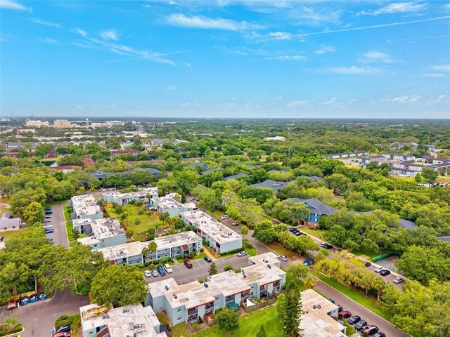 $1,600 | 2834 Somerset Park Drive, Tampa, FL 33613