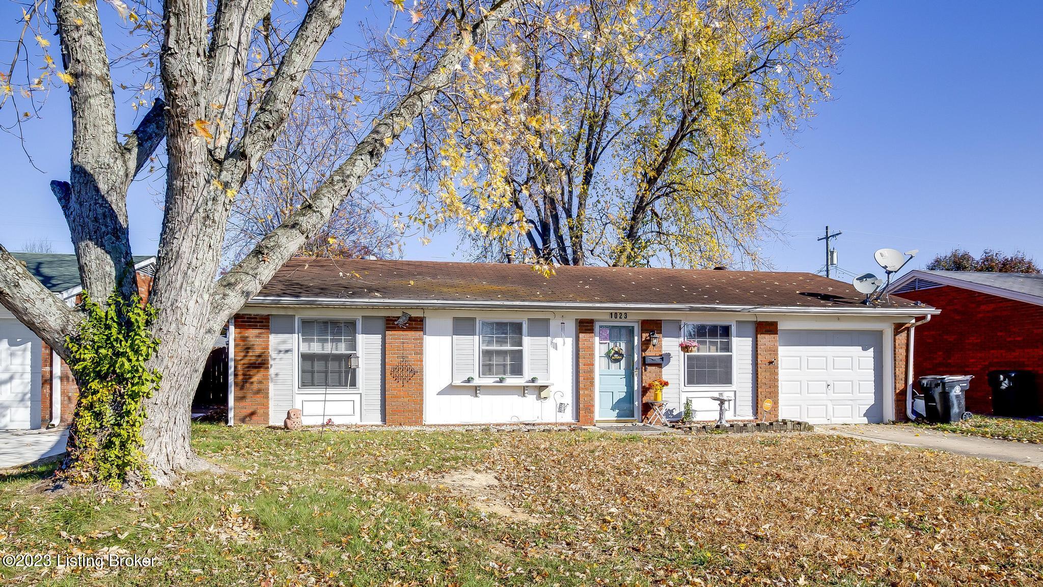 1023 Cristland Road Louisville, KY 40214 - Photo 2 of 24 1023_CristlandRd_40214_0021