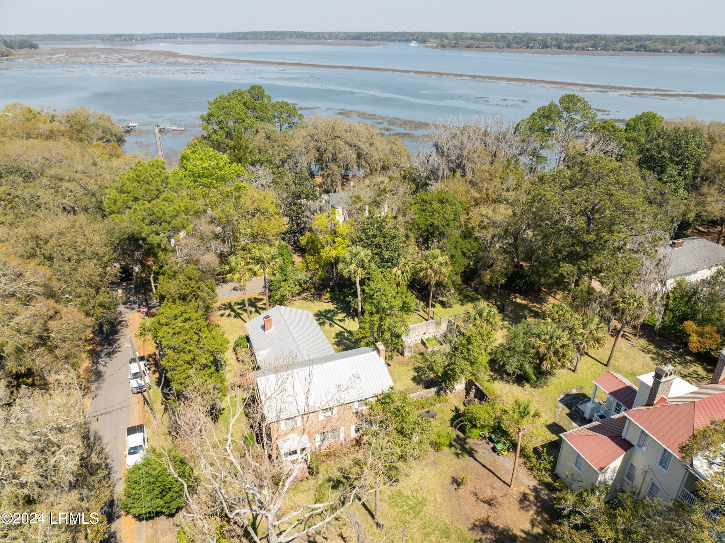 809 Hamilton Street Beaufort, SC 29902 - Photo 39 of 49 DJI_0787-1.jpg-SMALL