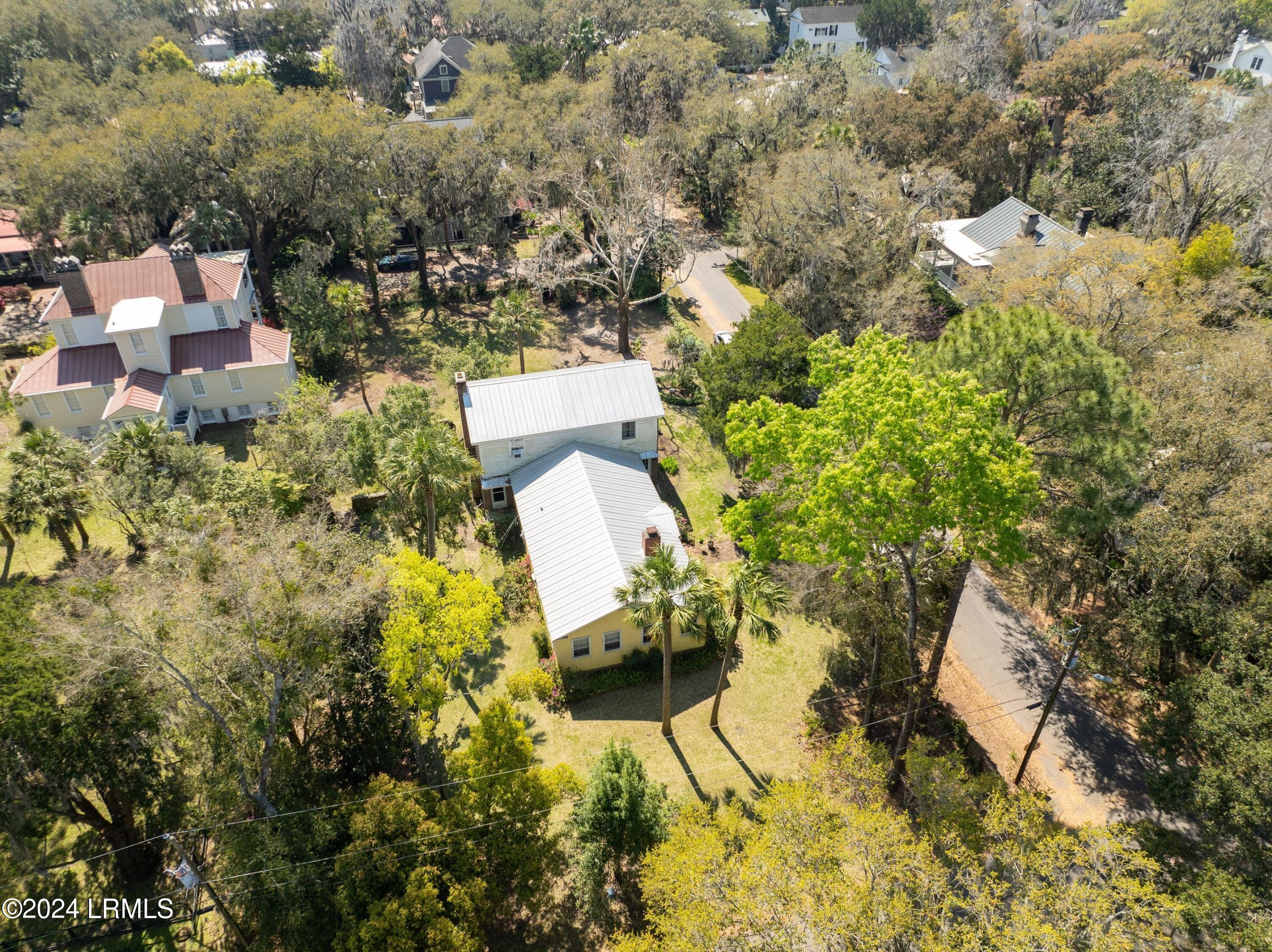 809 Hamilton Street Beaufort, SC 29902 - Photo 40 of 49 DJI_0788-1.jpg-SMALL