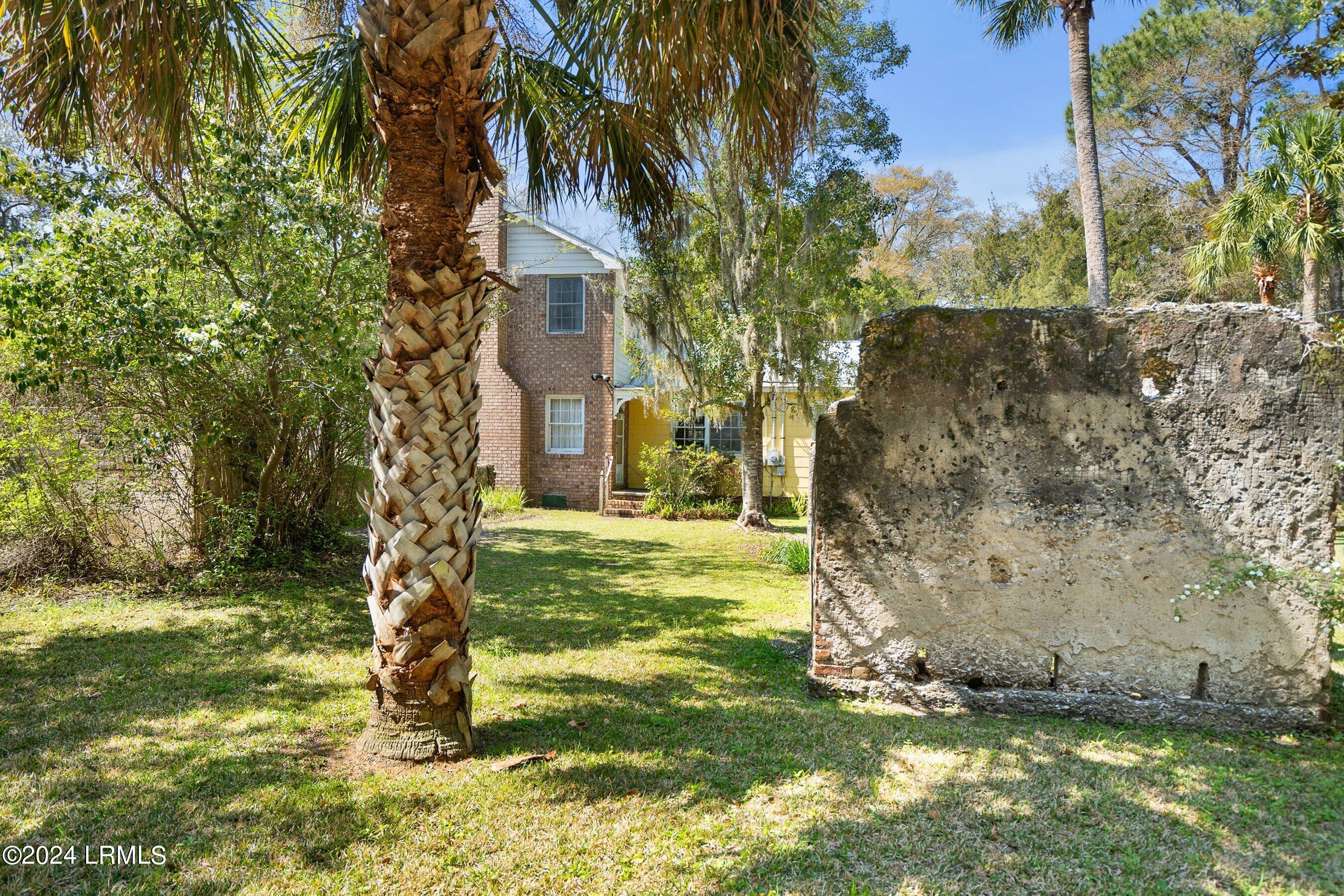 809 Hamilton Street Beaufort, SC 29902 - Photo 9 of 49 DSC02514-33.jpg-SMALL