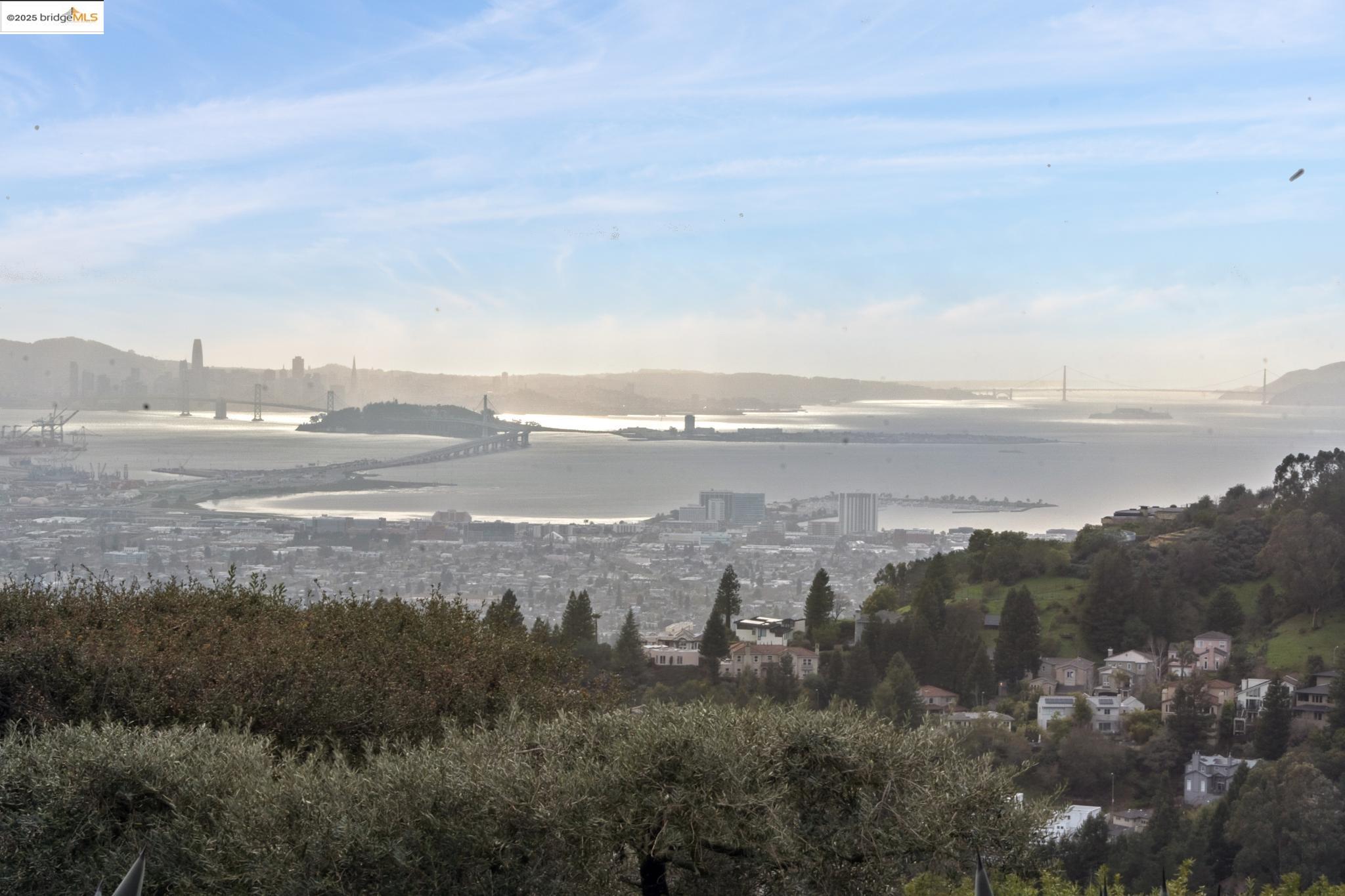 5 Woodside Way Oakland, CA 94611 - Photo 1 of 59 a view of city and ocean