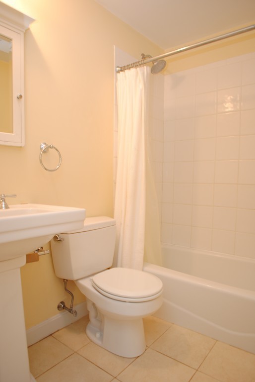 21 Stonebrook Road Sudbury, MA 01776 - Photo 13 of 17