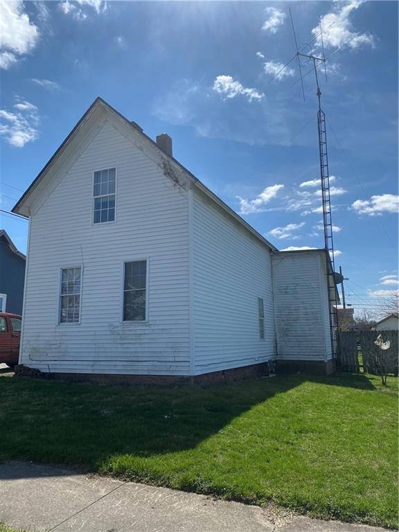 809 Spring Street New Castle, IN 47362 - Photo 2 of 3 Gallery Image 2