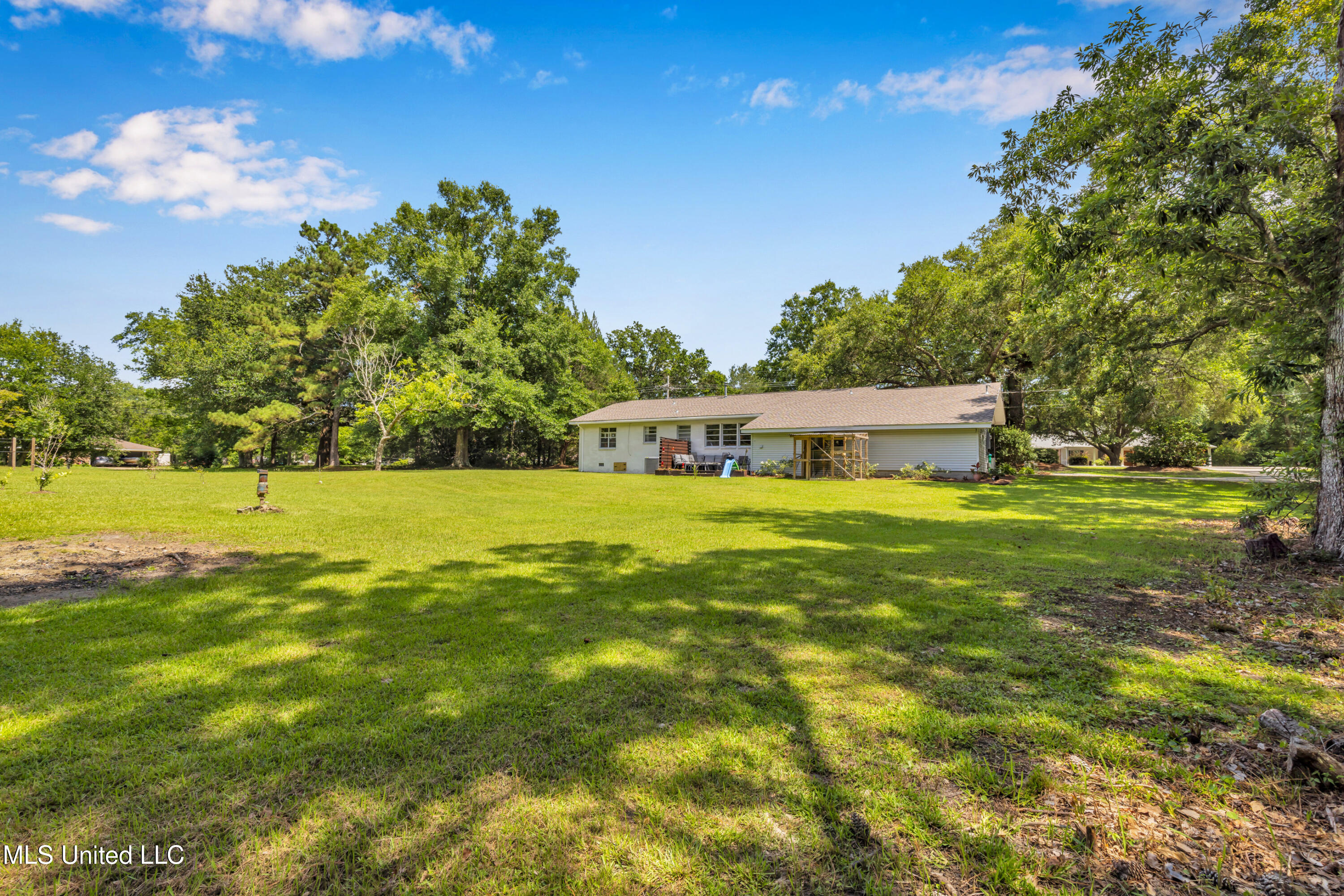 600 Graveline Road Gautier, MS 39553 - Photo 32 of 32 600GravelineRd-35