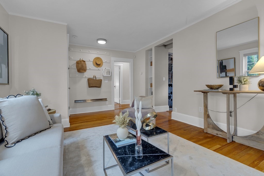6 Goodrich Road, Unit 1 Boston, MA 02130 - Photo 3 of 27 Gallery Image 3