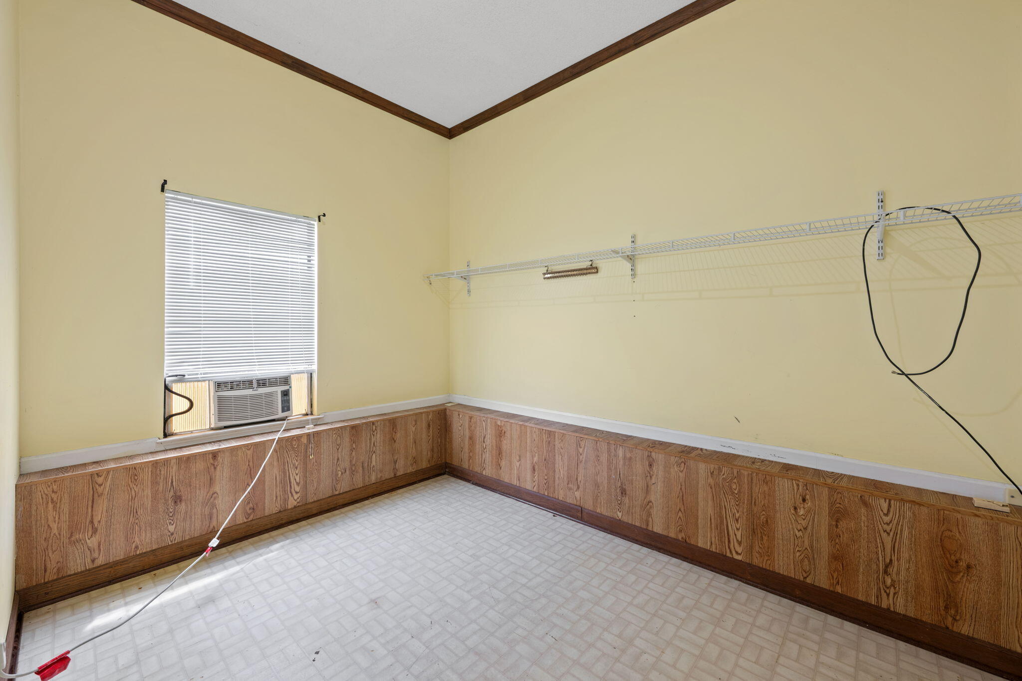 5642 Tucker Road Ooltewah, TN 37363 - Photo 22 of 52 mother in law suite bedroom