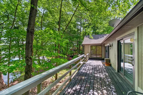$995,000 | 64 Hickory Ridge Circle, Cicero, IN 46034