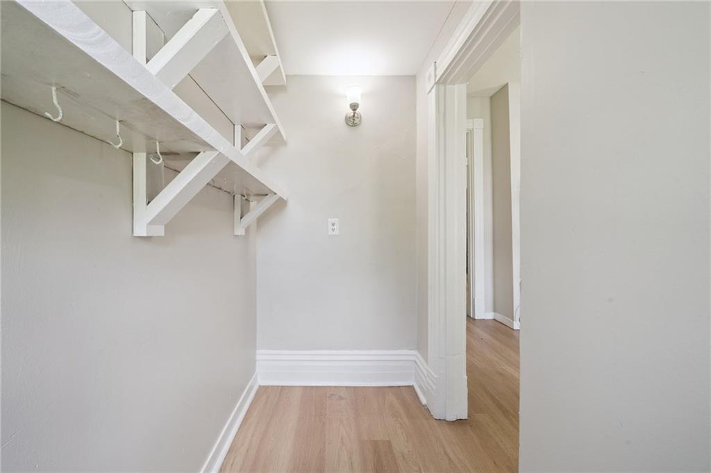 124 Cutler Street McKees Rocks, PA 15136 - Photo 5 of 12