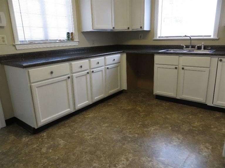 2270 Ranburn Drive Gary, IN 46408 - Photo 6 of 10 767x575