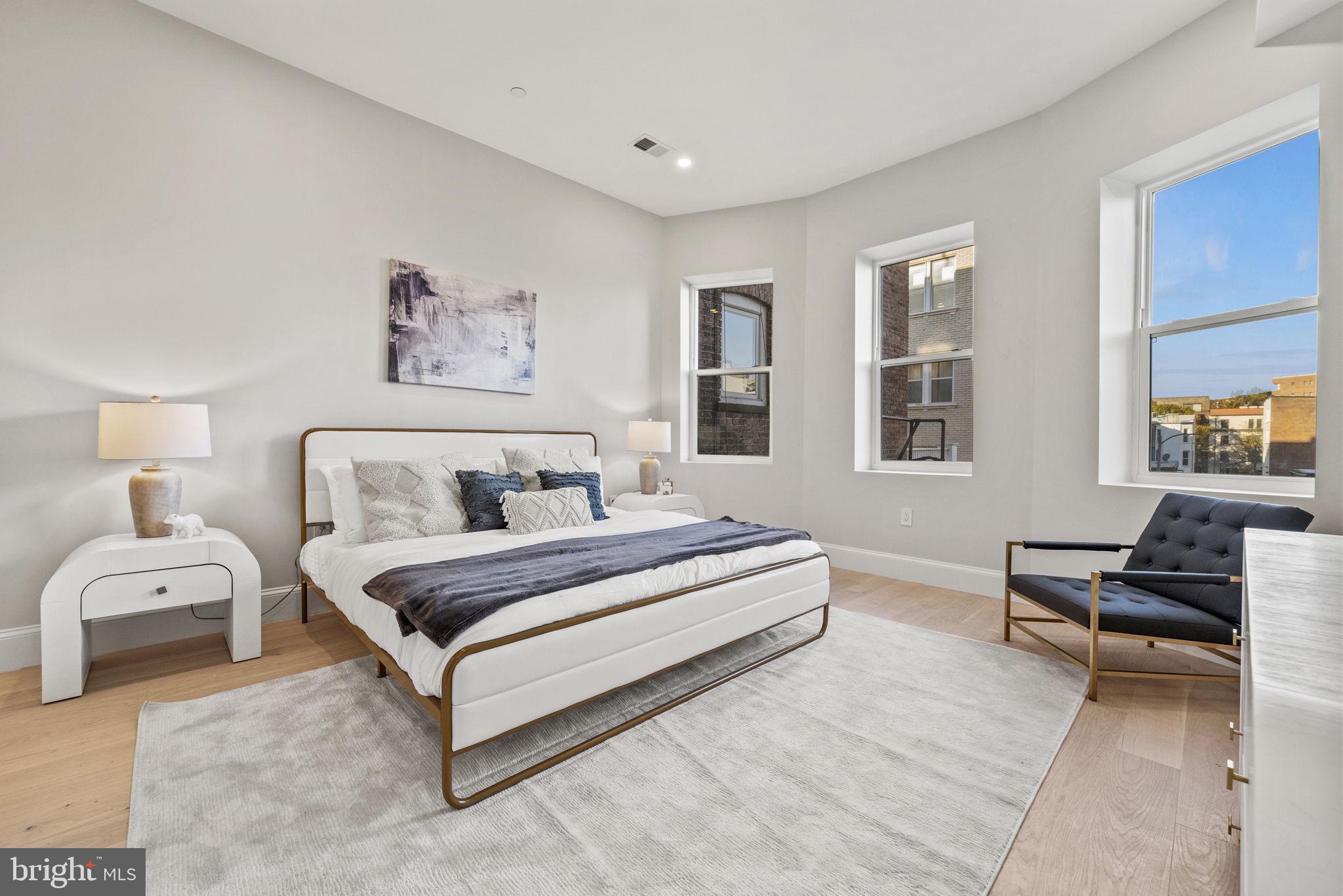 1708 16th Street Northwest, Unit 4 Washington, DC 20009 - Photo 11 of 21