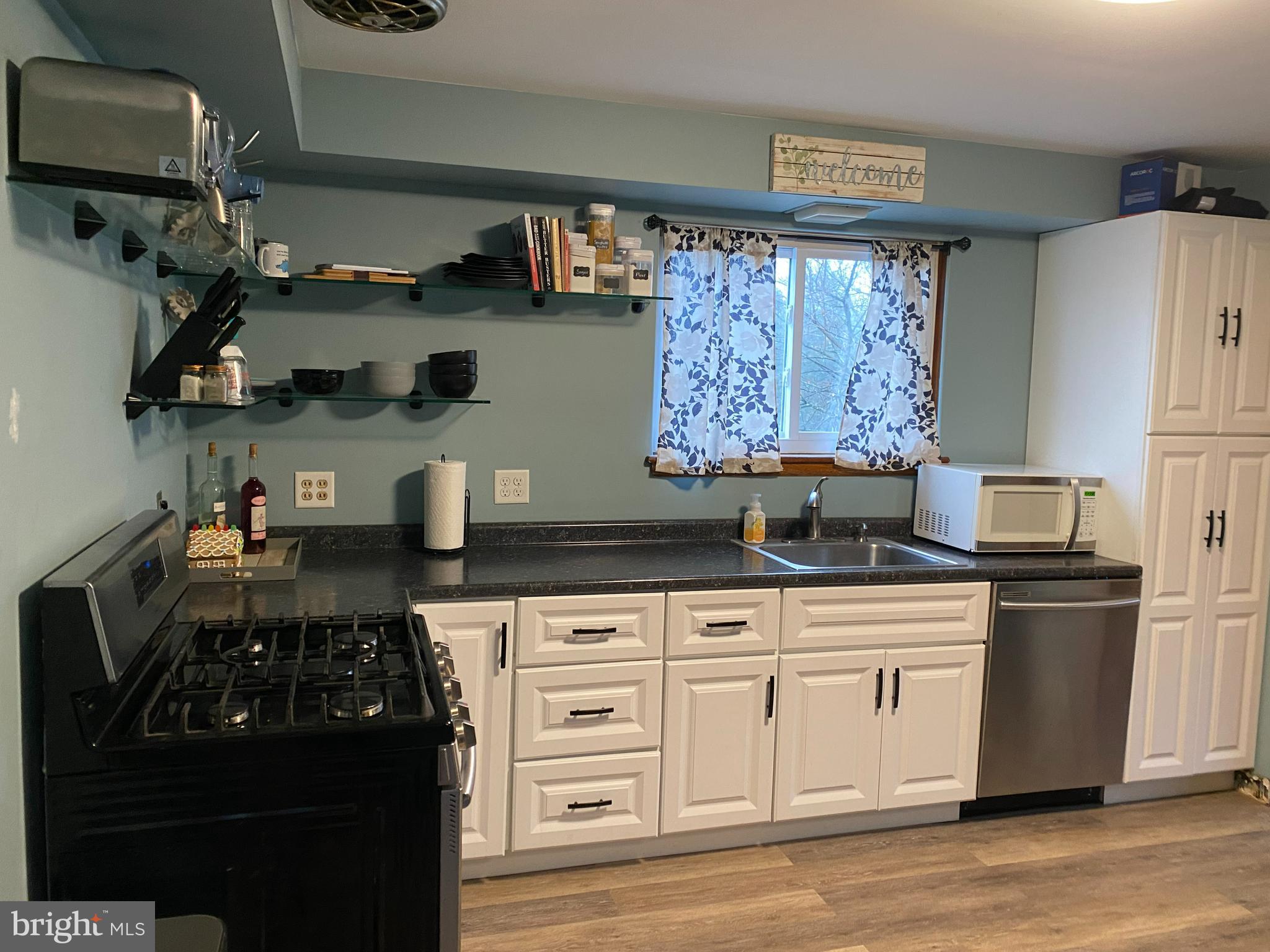 12717 Gramlich Road Southwest Cumberland, MD 21502 - Photo 4 of 17 Gallery Image 4