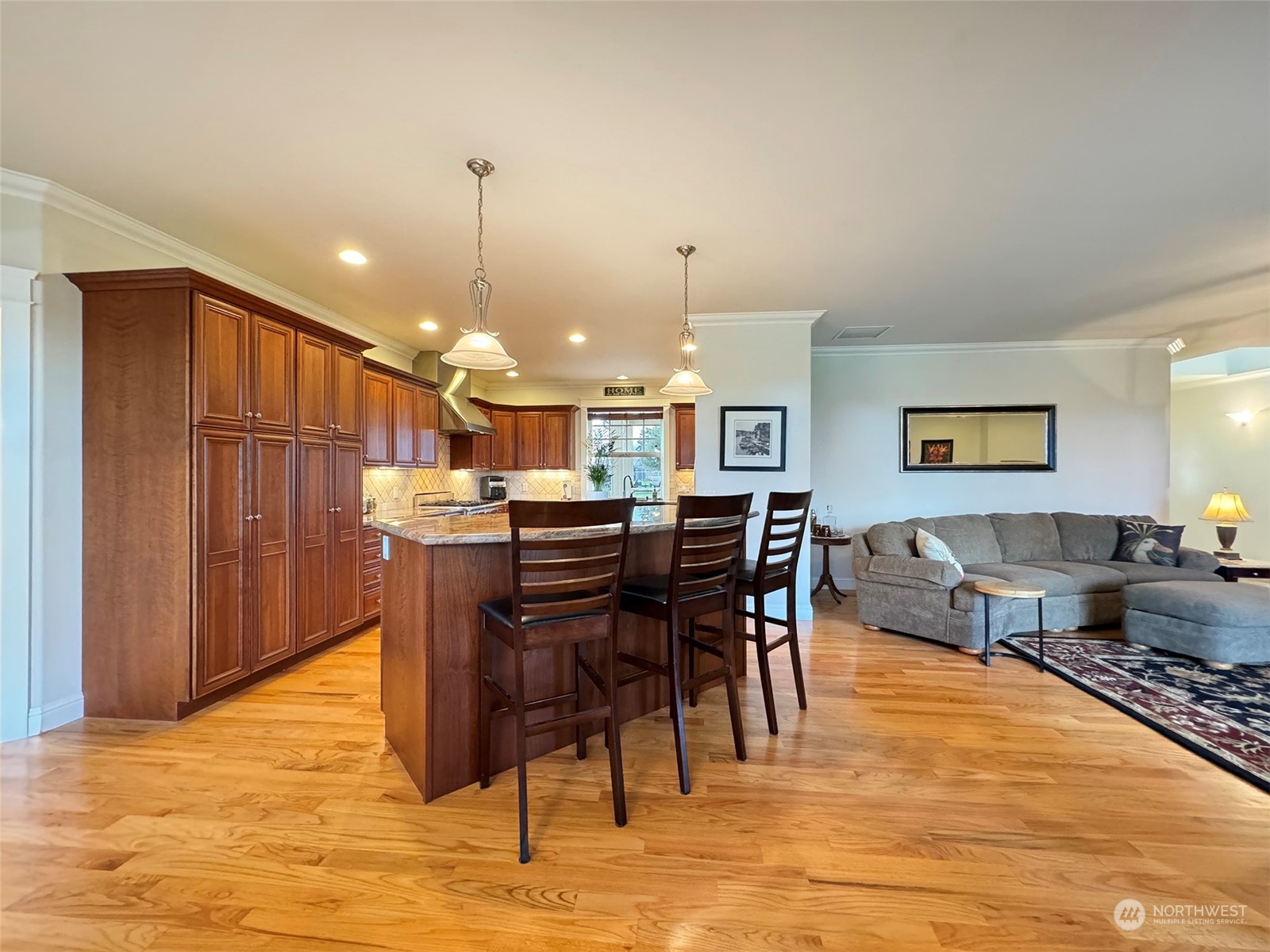 31 Fergy Lane Sequim, WA 98382 - Photo 10 of 40 a view of a dining room with furniture