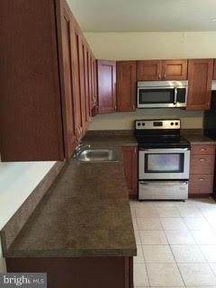 3531 Falls Road Baltimore, MD 21211 - Photo 9 of 29 Kitchen