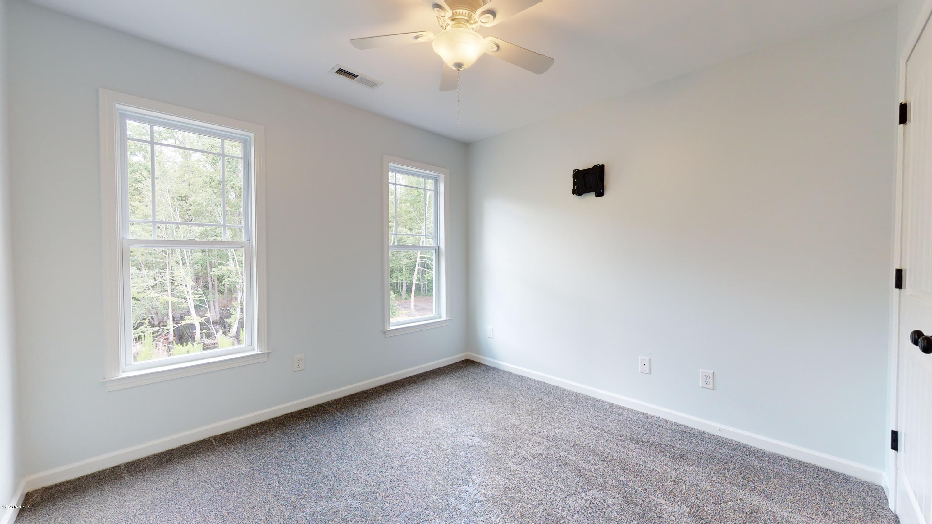 112 Turner Way Hampstead, NC 28443 - Photo 23 of 48 112 Turner Way-46