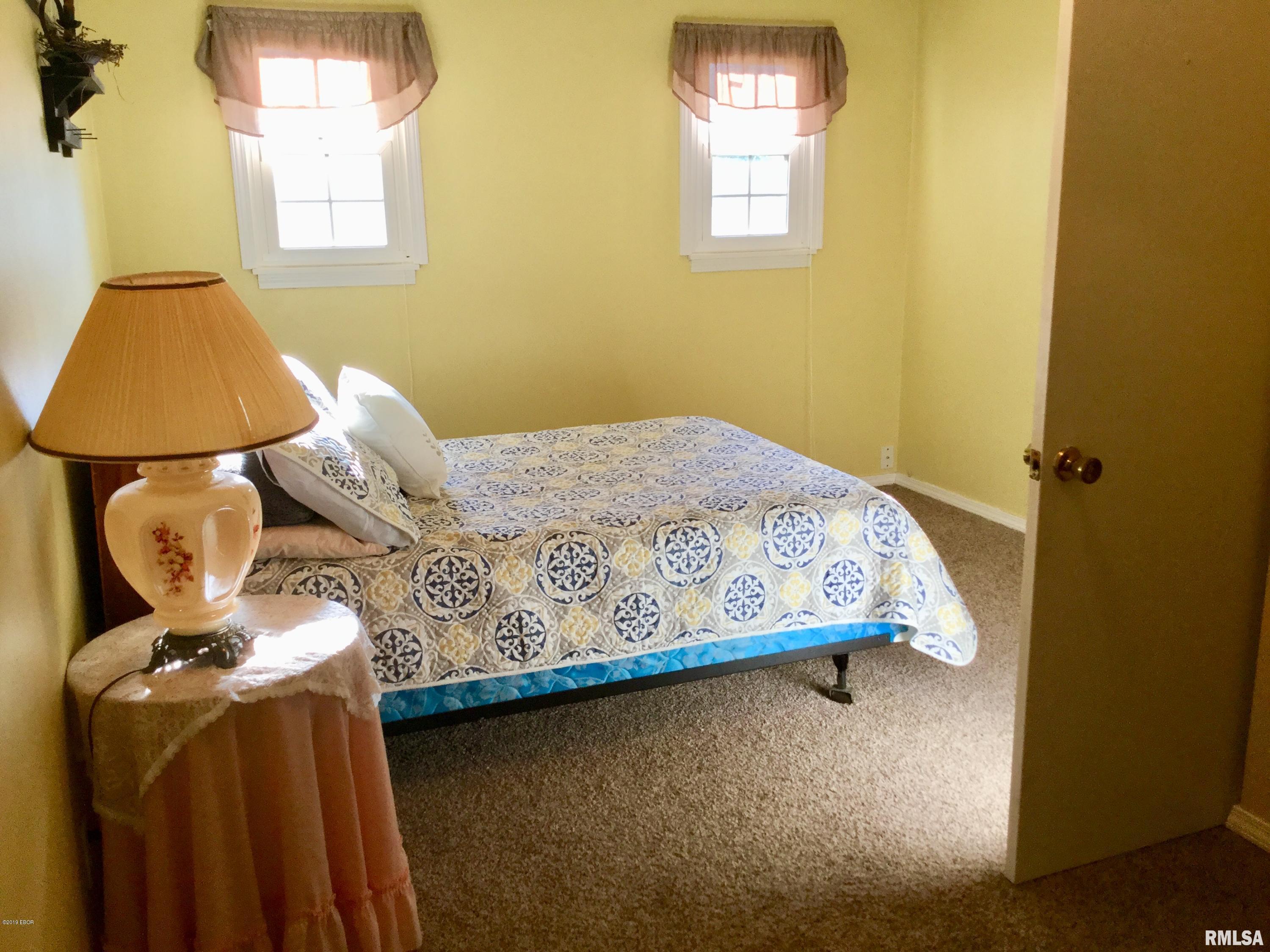 202 North Reed Station Road De Soto, IL 62924 - Photo 16 of 34 Gallery Image 16