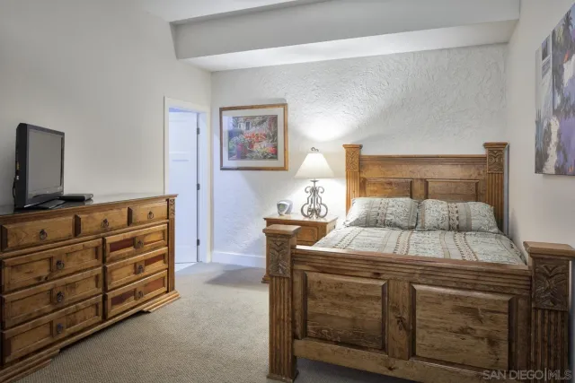 $8,000 | 2154 Manchester Avenue, Cardiff-by-the-Sea, CA 92007