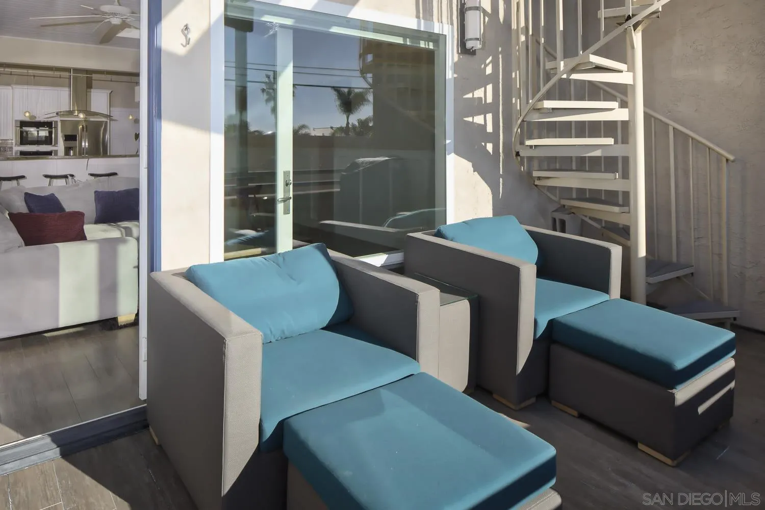 2154 Manchester Avenue Cardiff-by-the-Sea, CA 92007 - Photo 10 of 22