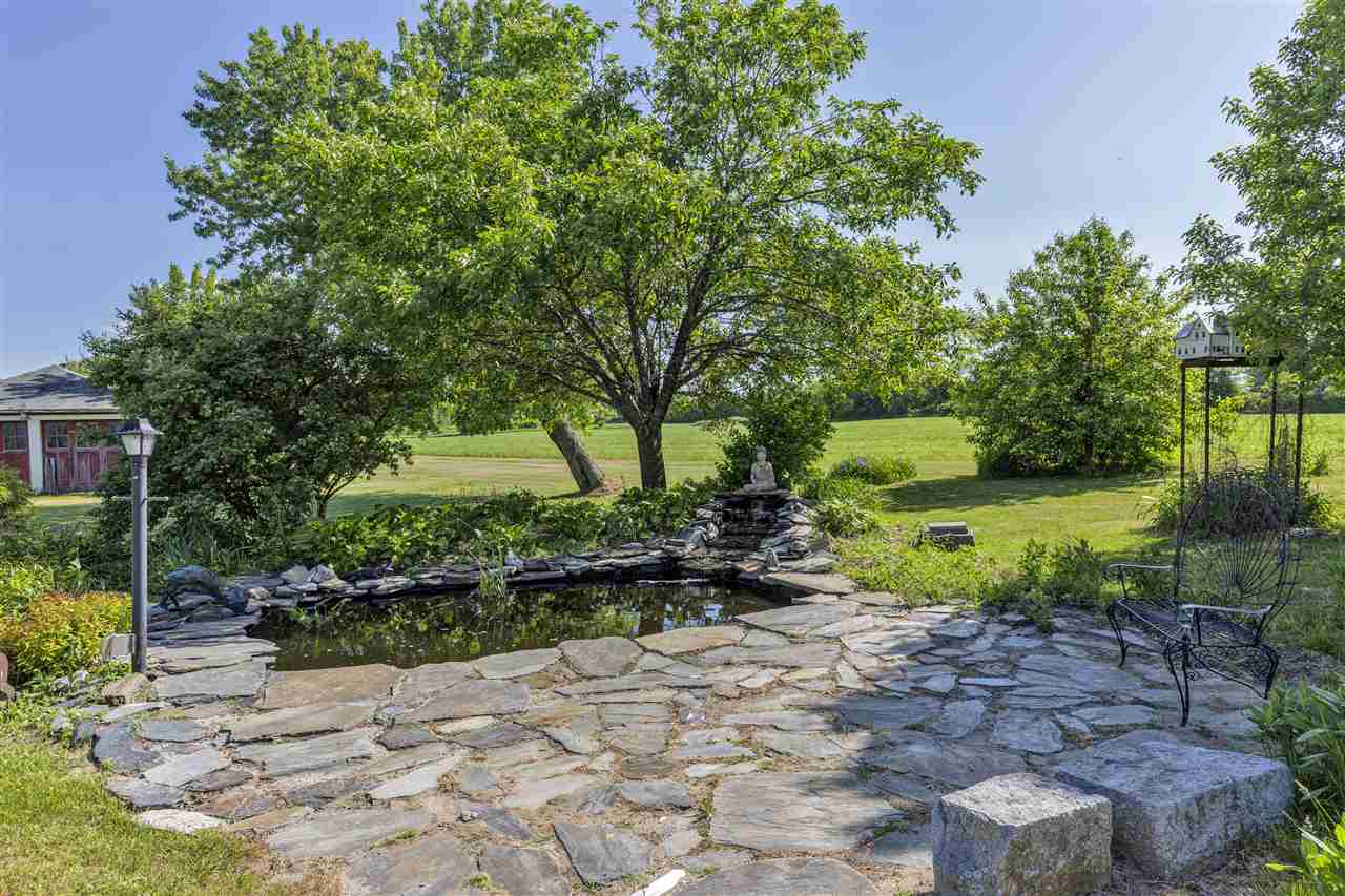 1047 Clark Pond Road Haverhill, NH 03774 - Photo 3 of 23 Gallery Image 3