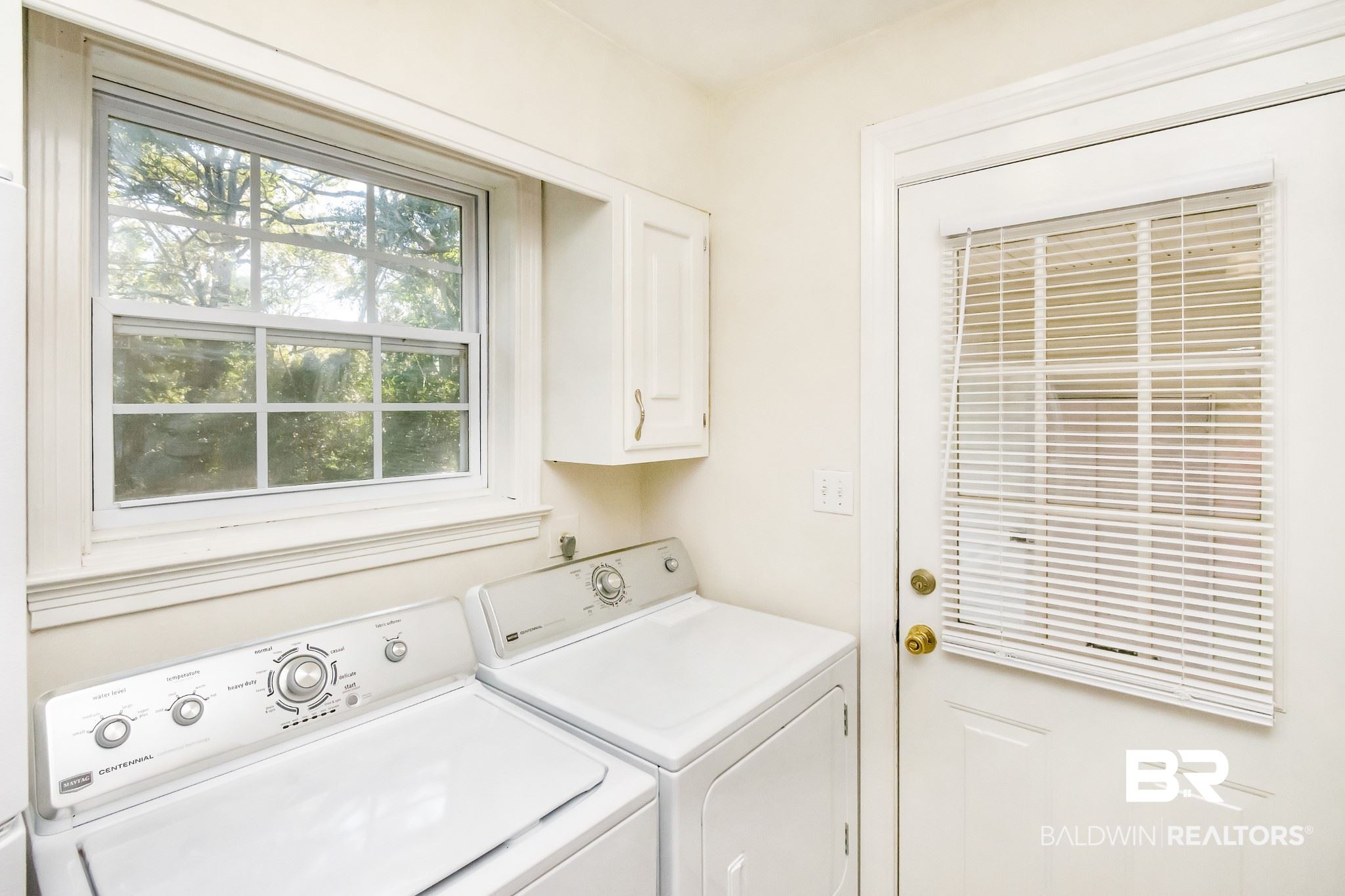 4023 Michael Boulevard Mobile, AL 36609 - Photo 8 of 31