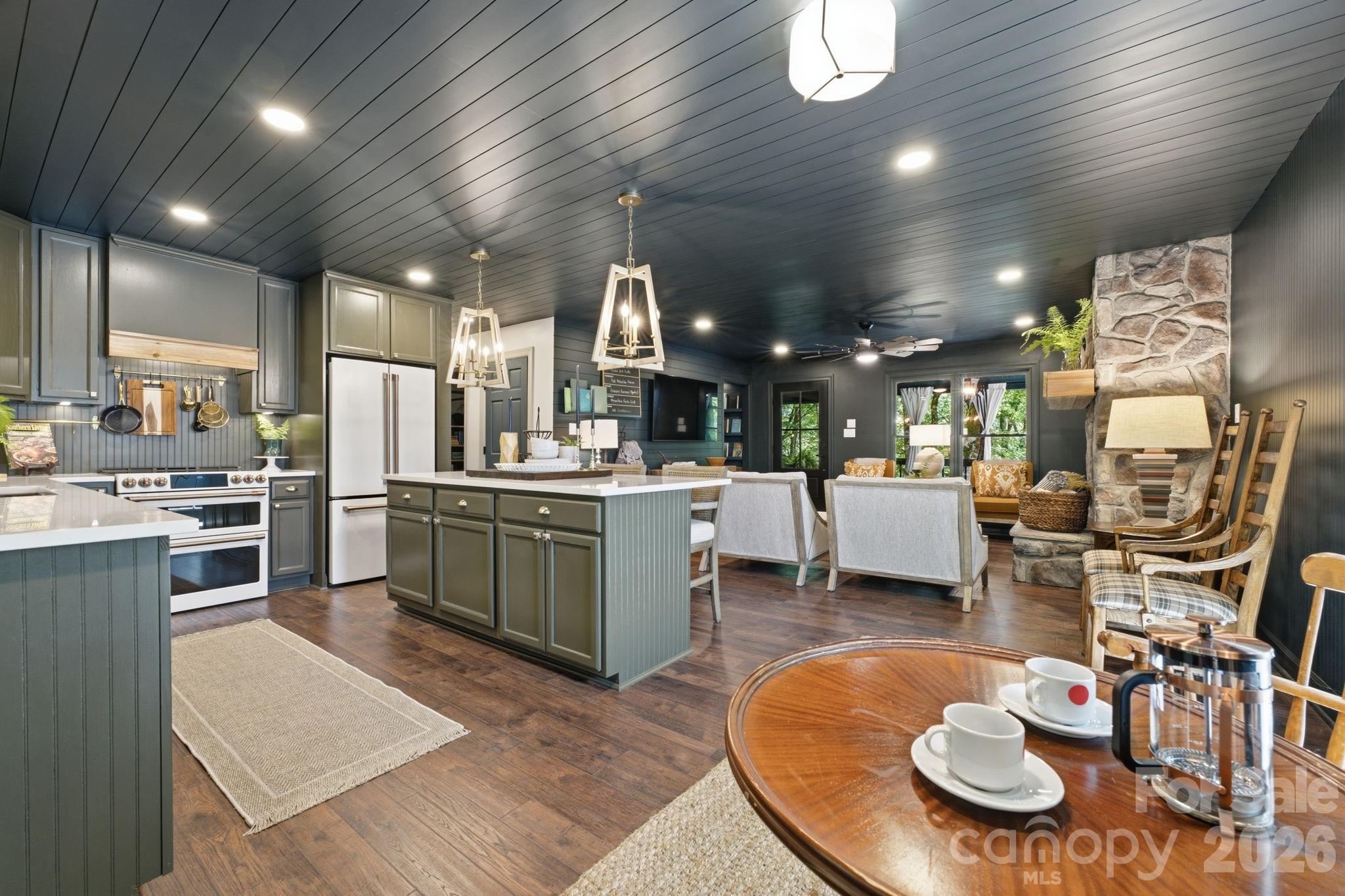 3819 Flat Mountain Road Highlands, NC 28741 - Photo 16 of 48