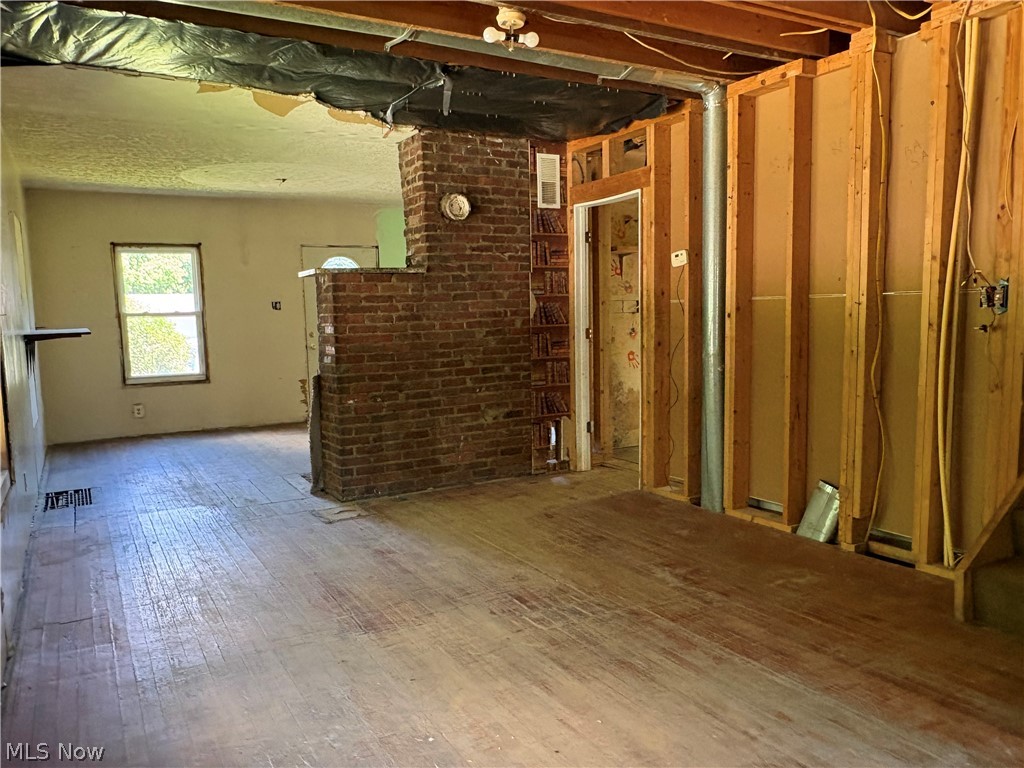 2388 Copley Road Akron, OH 44321 - Photo 11 of 24