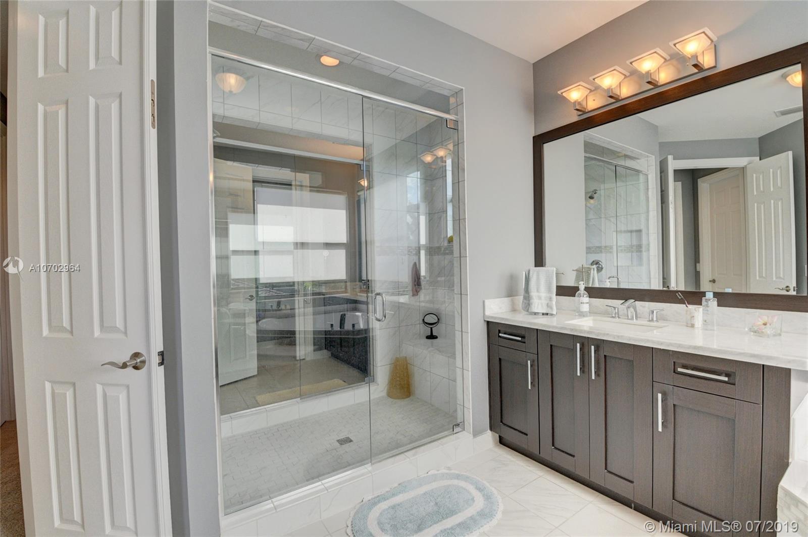 8743 Lewis River Road Delray Beach, FL 33446 - Photo 35 of 61