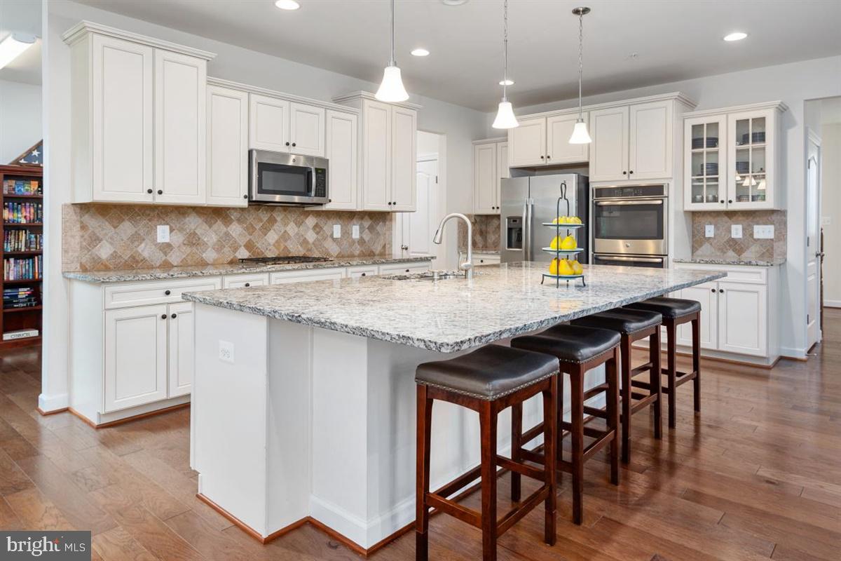 165 Moore Road Arnold, MD 21012 - Photo 10 of 51 Kitchen