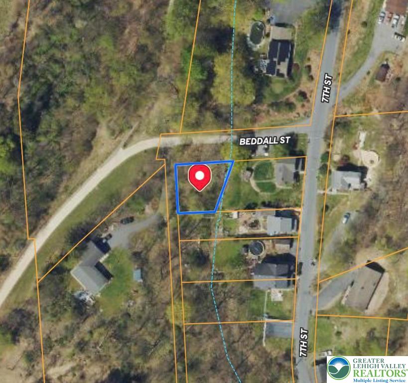 402 7th Street Slatington, PA 18080 - Photo 2 of 2