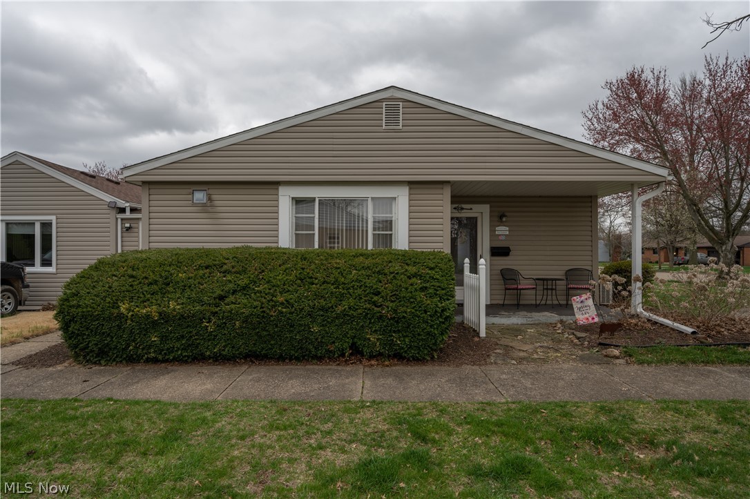 230 South Reeves Avenue Dover, OH 44622 - Photo 4 of 25 Gallery Image 4