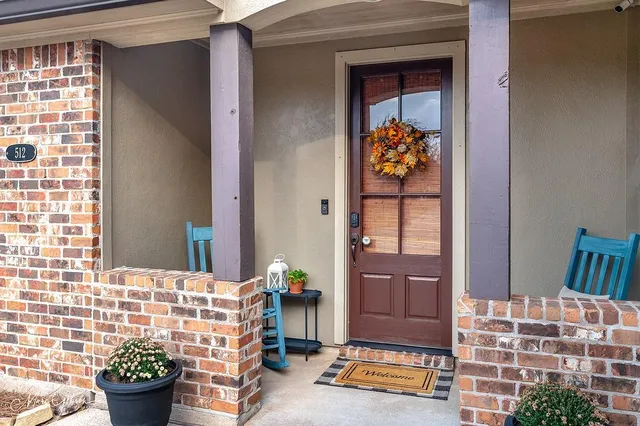 $317,000 | 512 Chinquipin Drive, Bossier City, LA 71111