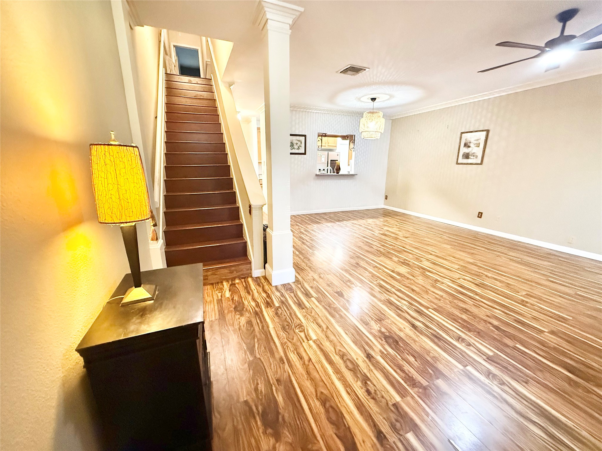 6000 Reims Road, Unit 3010 Houston, TX 77036 - Photo 2 of 28 Entry look into Home