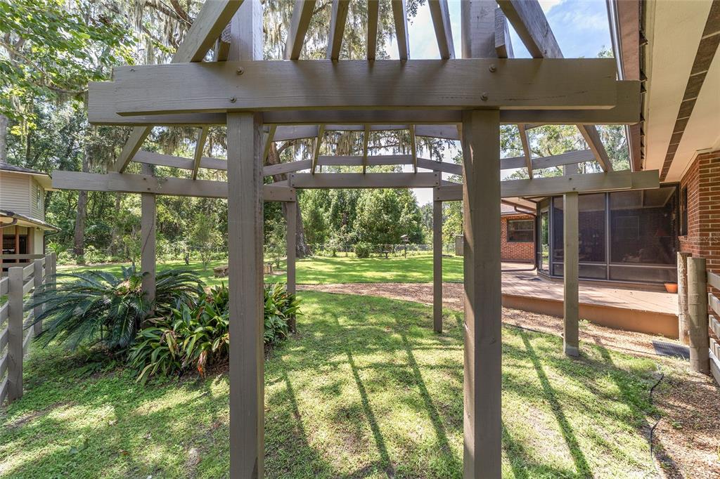 3200 Northeast 97th Street Road Anthony, FL 32617 - Photo 8 of 75