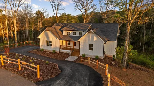 $797,500 | 222 Mystic Drive, Ellijay, GA 30540