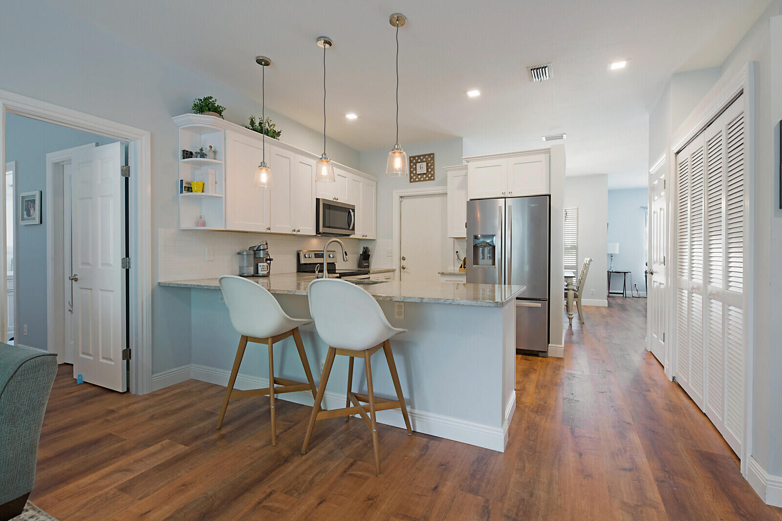 6378 Hollywood Street Jupiter, FL 33458 - Photo 8 of 20 Kitchen