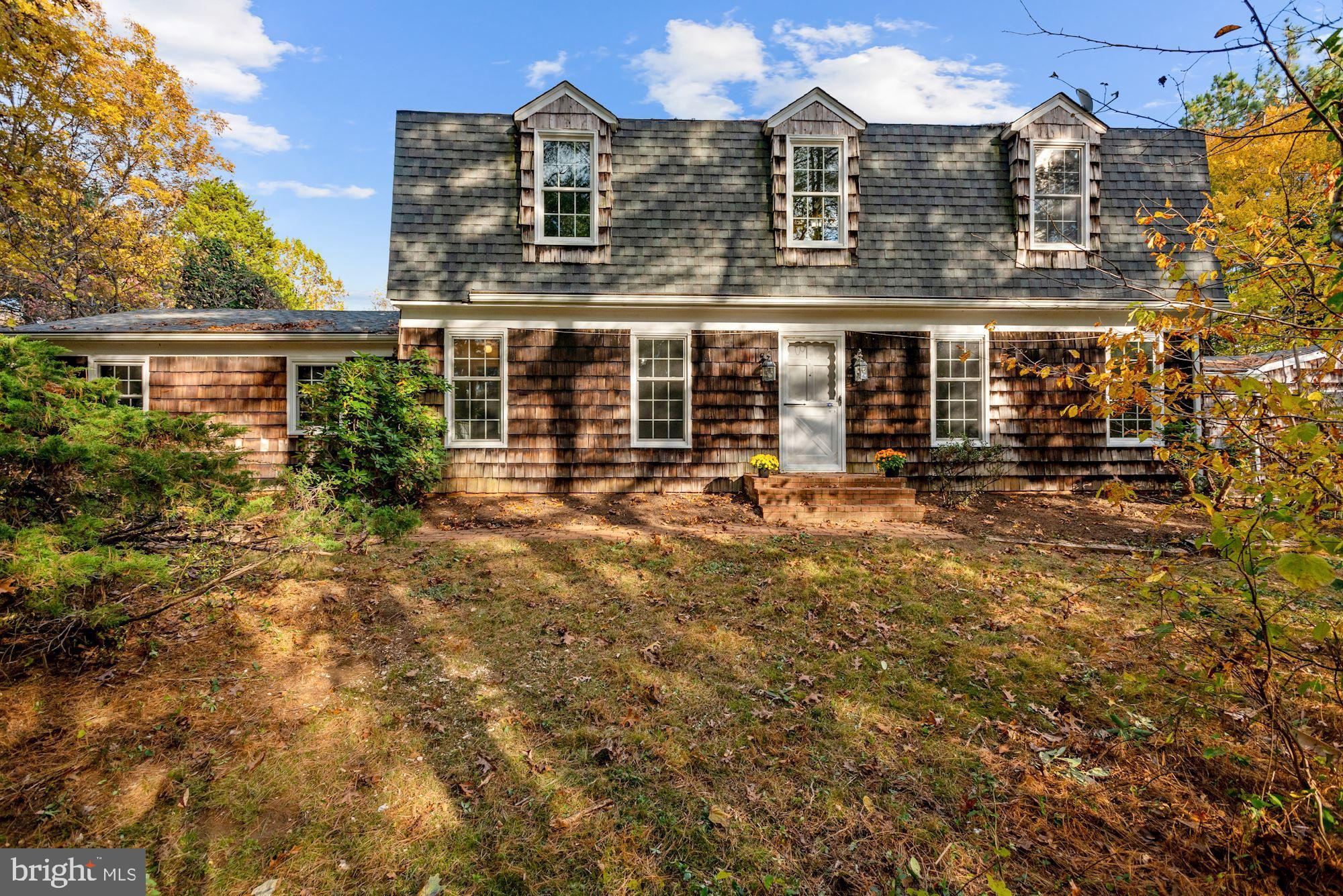 5753 Georgetown Road Broad Run, VA 20137 - Photo 1 of 53 Welcome home!