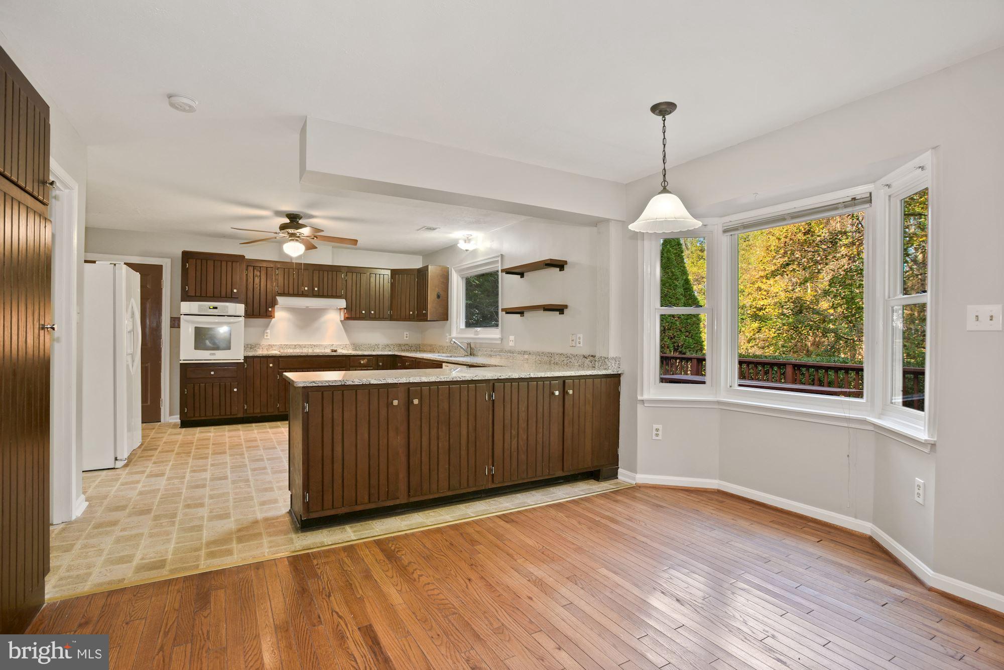 5753 Georgetown Road Broad Run, VA 20137 - Photo 14 of 53 Breakfast nook