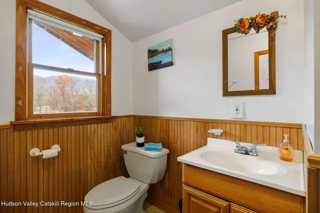 $1,350,000 | 404 Winter Clove Road, Round Top, NY 12473