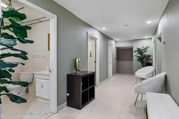 $1,350,000 | 404 Winter Clove Road, Round Top, NY 12473