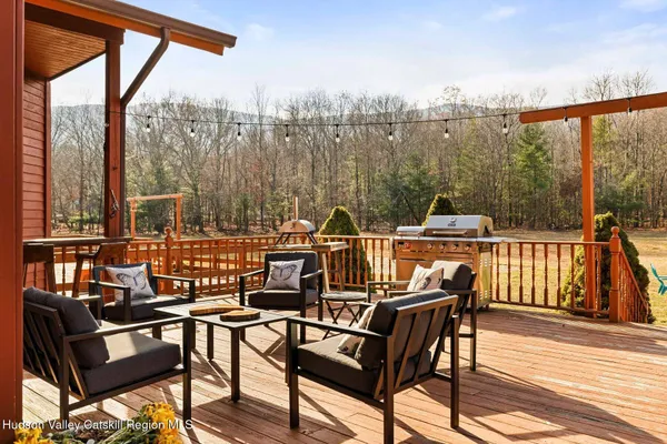 $1,350,000 | 404 Winter Clove Road, Round Top, NY 12473