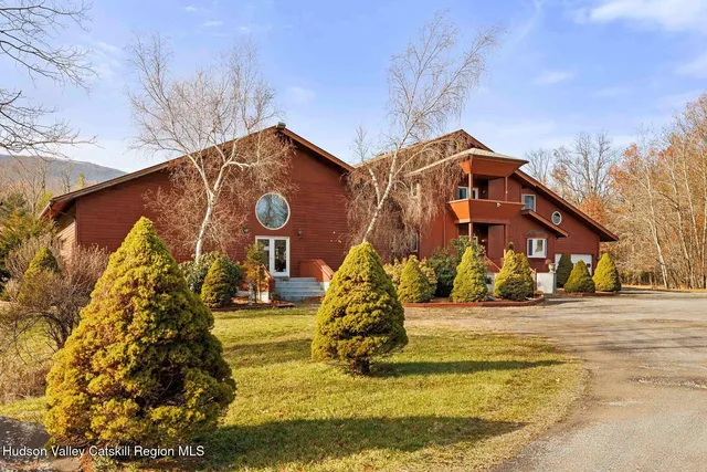 $1,350,000 | 404 Winter Clove Road, Round Top, NY 12473