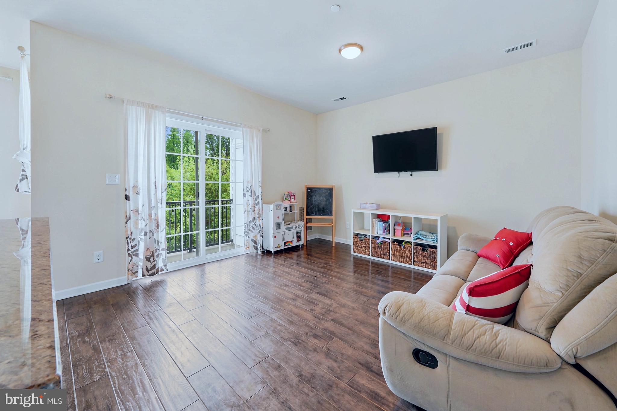 103 B Jay Alley Springfield, PA 19064 - Photo 17 of 45