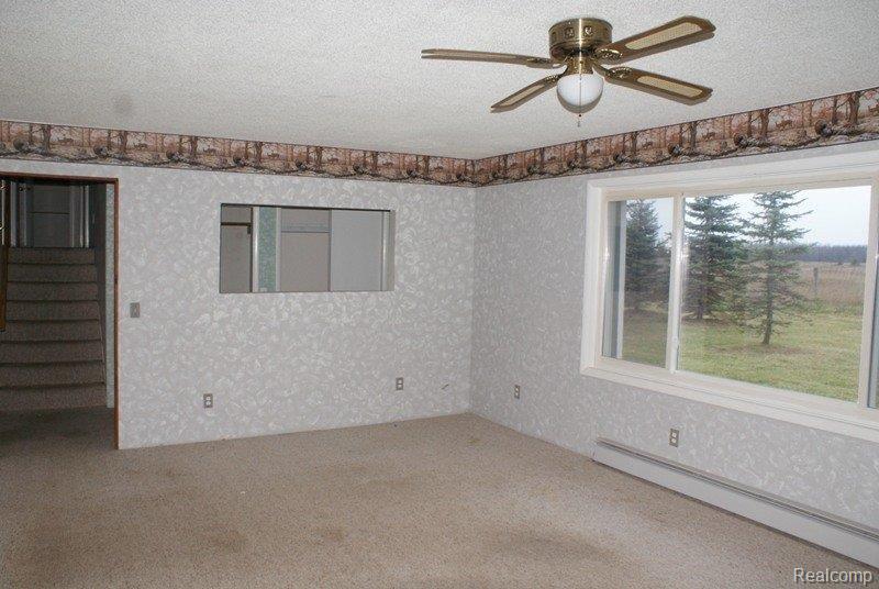 2998 Millington Road Silverwood, MI 48760 - Photo 8 of 16 DSC05792.JPG